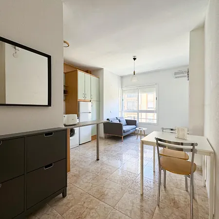 Quiet And Apartment